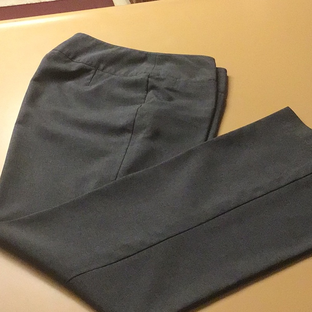 New York & Company Gray Slacks, Size 8 Tall